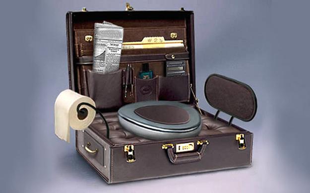 Briefcase toilet